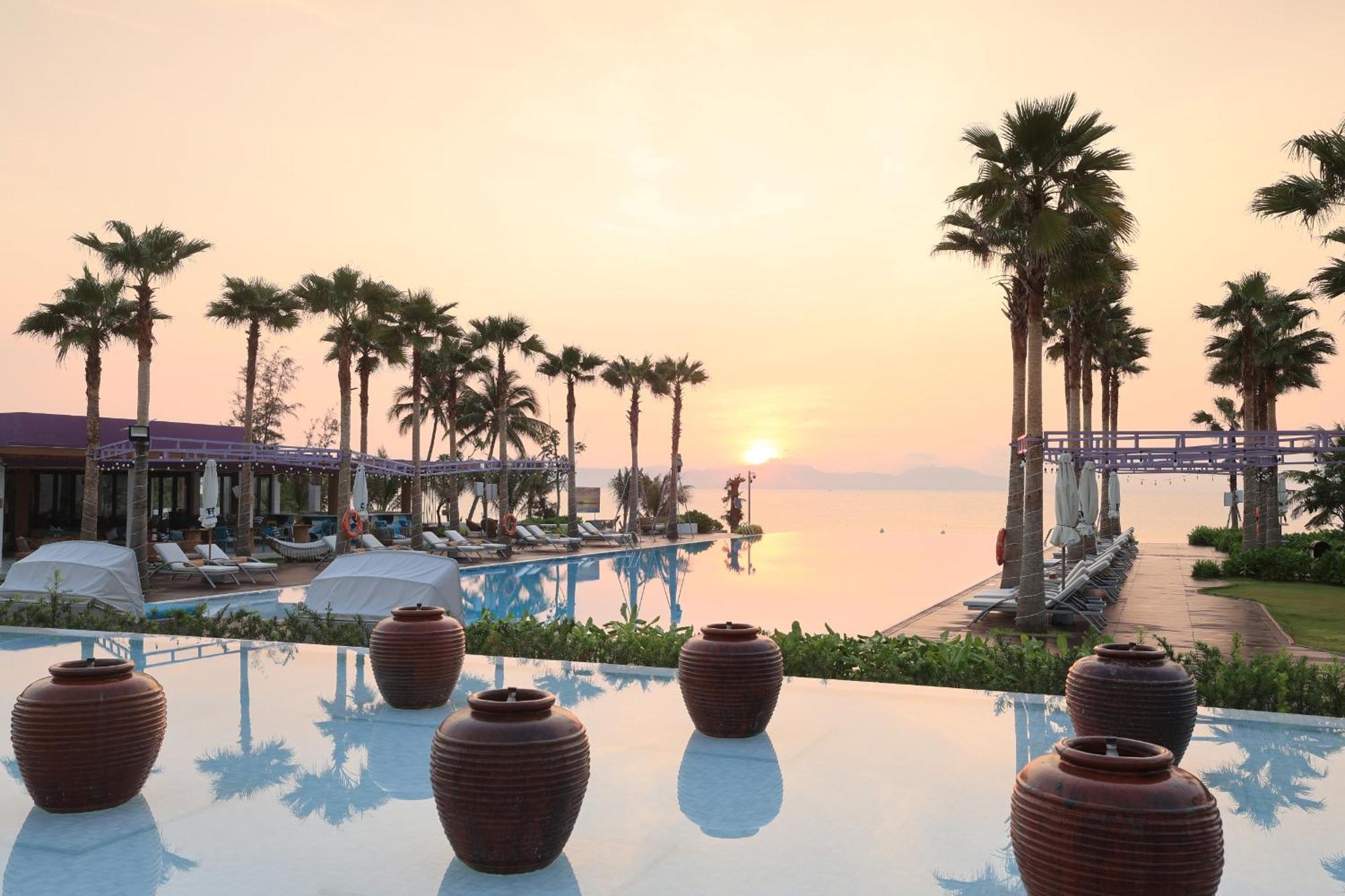 Ttc Van Phong Bay Resort - Himalaya Sauna & Steam Retreat Included Ninh Hoa Bagian luar foto