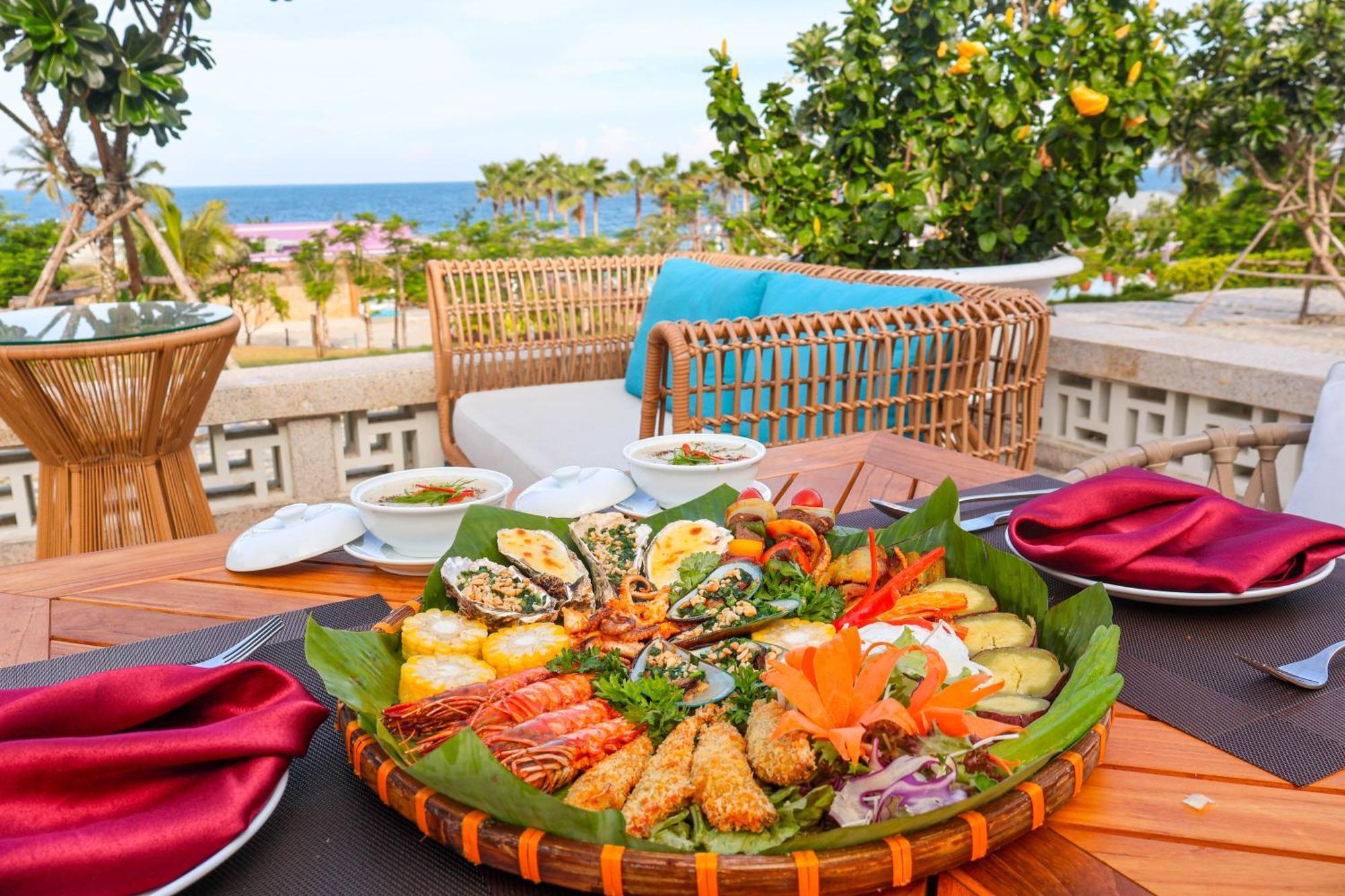 Ttc Van Phong Bay Resort - Himalaya Sauna & Steam Retreat Included Ninh Hoa Bagian luar foto